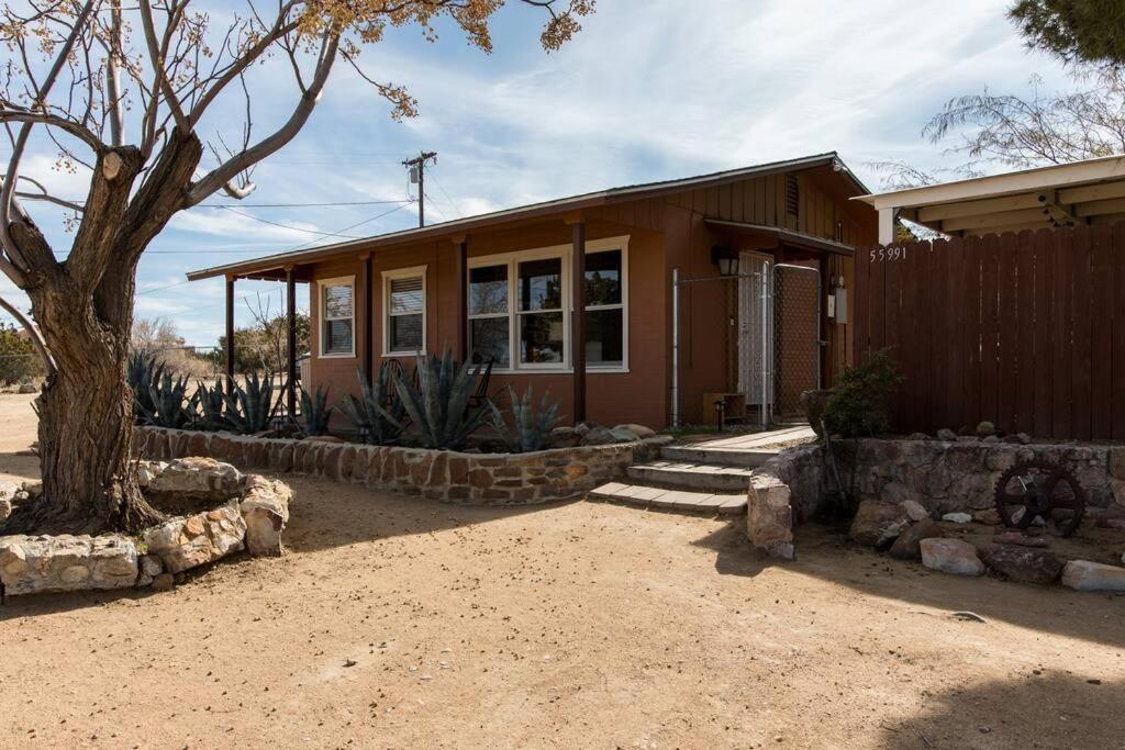 Jt'S Star Catcher Cabin - Hot Tub Yucca Valley Kültér fotó
